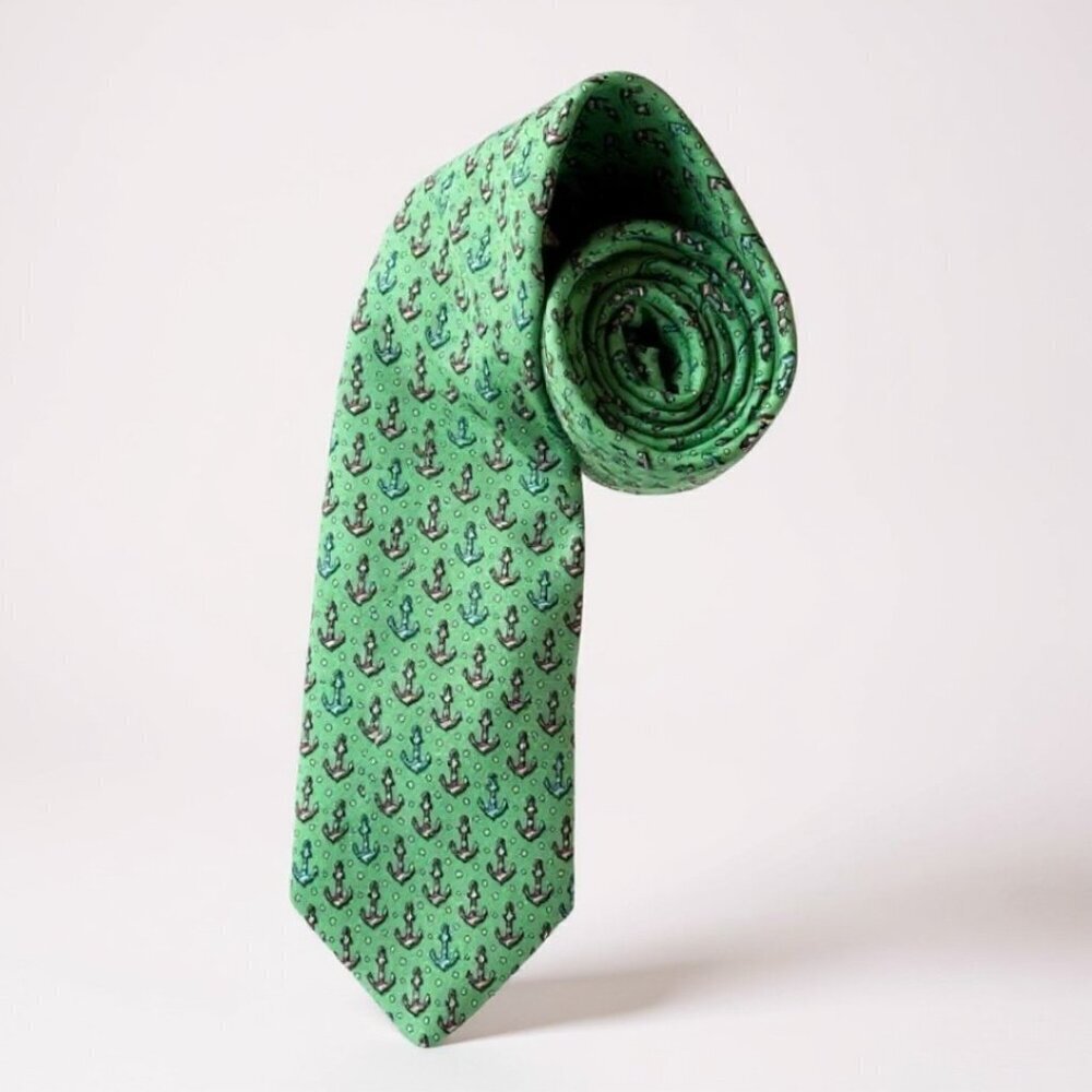 Vineyard Vines Men's 100% Silk Tie Candy Cane Anchor Light Green Holiday NWT